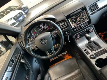 MYAUTOCENTER – Gebraucht- und Jahreswagen mit Werkstattservice in Pfaffenhofen Volkswagen Touareg V6 TDI BMT *R-Line*AHK*PANO*BI-XENON*