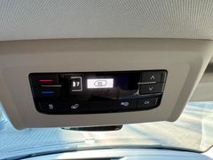 Fahrzeugabbildung Volkswagen T6.1 Multivan Generation Six DSG Standh R.Cam