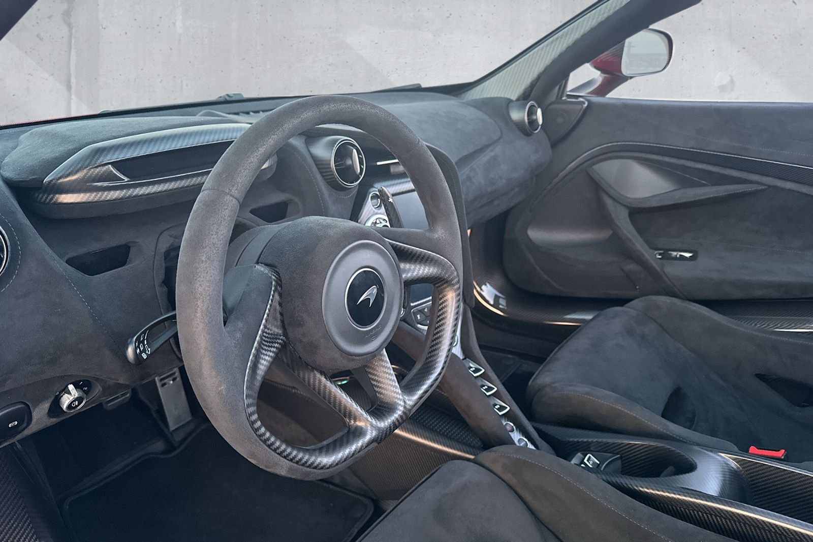 Fahrzeugabbildung McLaren 765LT Spider*All Carbon Packs*Stealth*Lift*