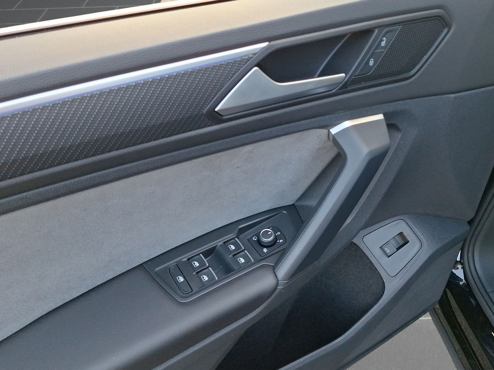 Volkswagen Tiguan - Bild 14
