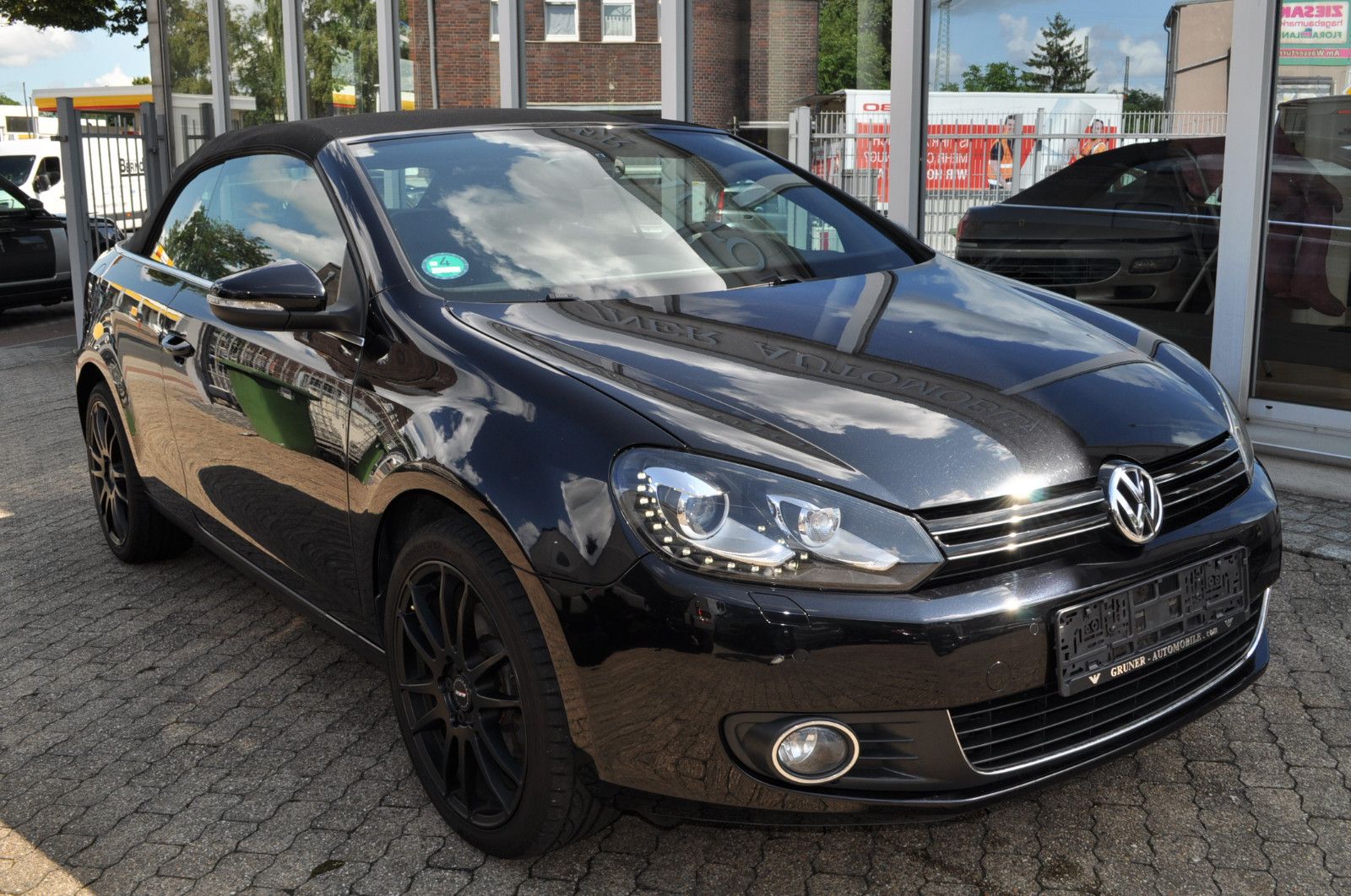Fahrzeugabbildung Volkswagen Golf VI Cabriolet Highline