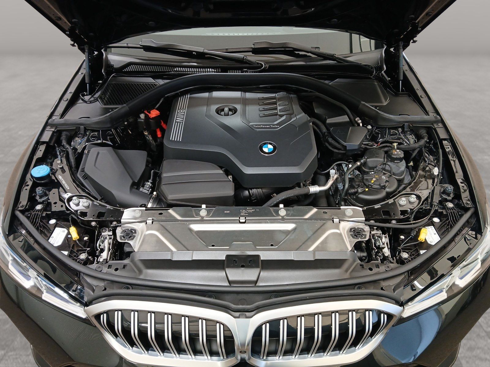 BMW 330 - Bild 14