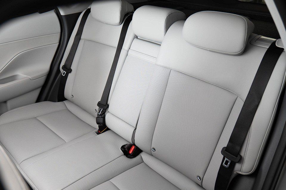 Fahrzeugabbildung Hyundai KONA 1.6T 198PS 4WD PRIME BOSE Sitz-Paket Dachla