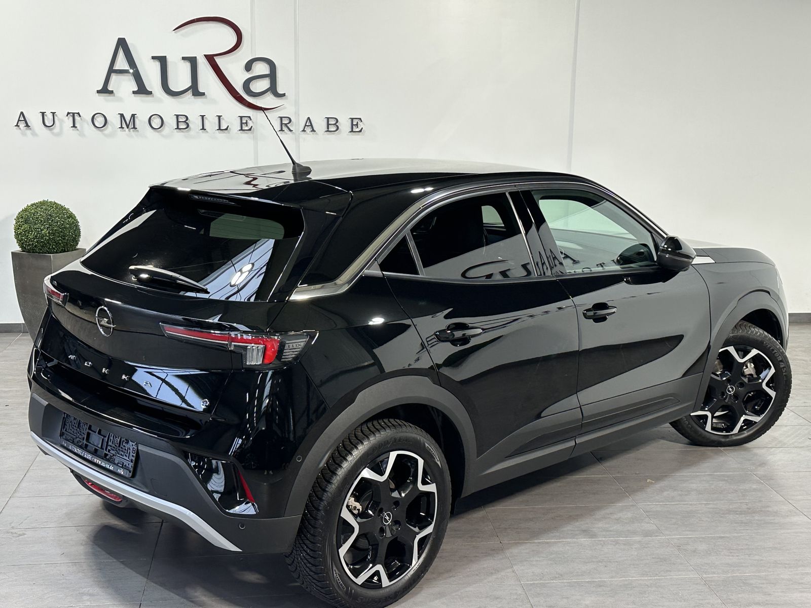 Fahrzeugabbildung Opel Mokka-e Ultimate NAV+LED+KAMERA+CARPLAY+DAB+1HD