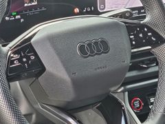 Fahrzeugabbildung Q5 2.0 TFSI quattro S-Line 5 Jahre Garantie