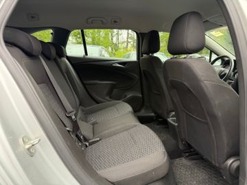 Opel Astra - 6