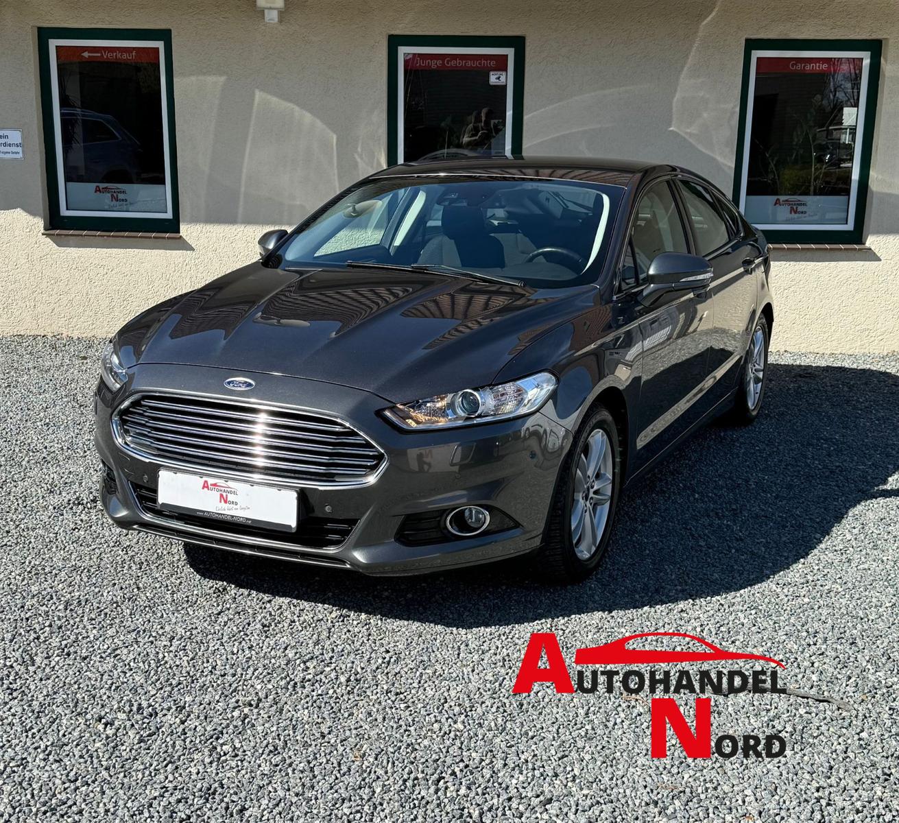 Ford Mondeo Automatik Titanium AHK Kamera PDC Klima
