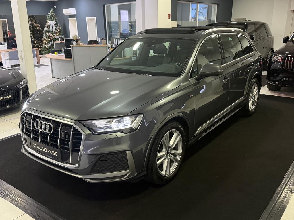 Image of Audi Q7