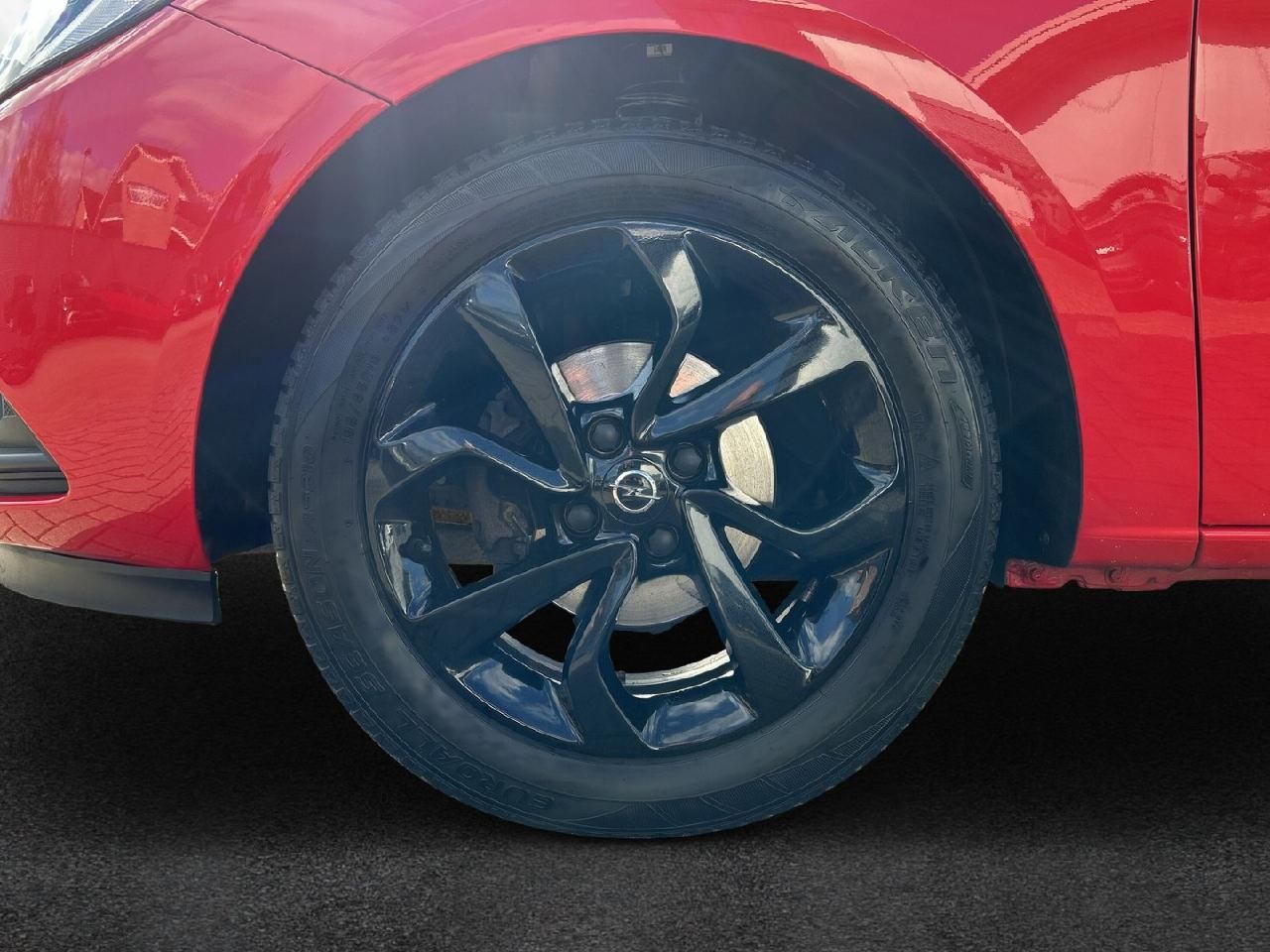 Fahrzeugabbildung Opel Corsa E Color Edition