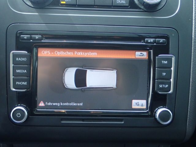 Fahrzeugabbildung Volkswagen Touran 1.4 TSI Comfortline 7-Sitzer SHZ PDCv+h L