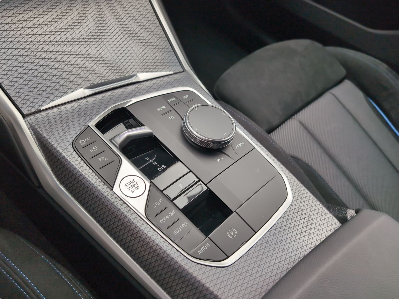 BMW 320 - Bild 14