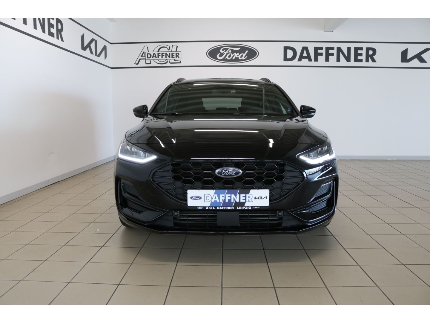 Fahrzeugabbildung Ford Focus ST-Line X WinterPa LED SpurhalteASS DAB