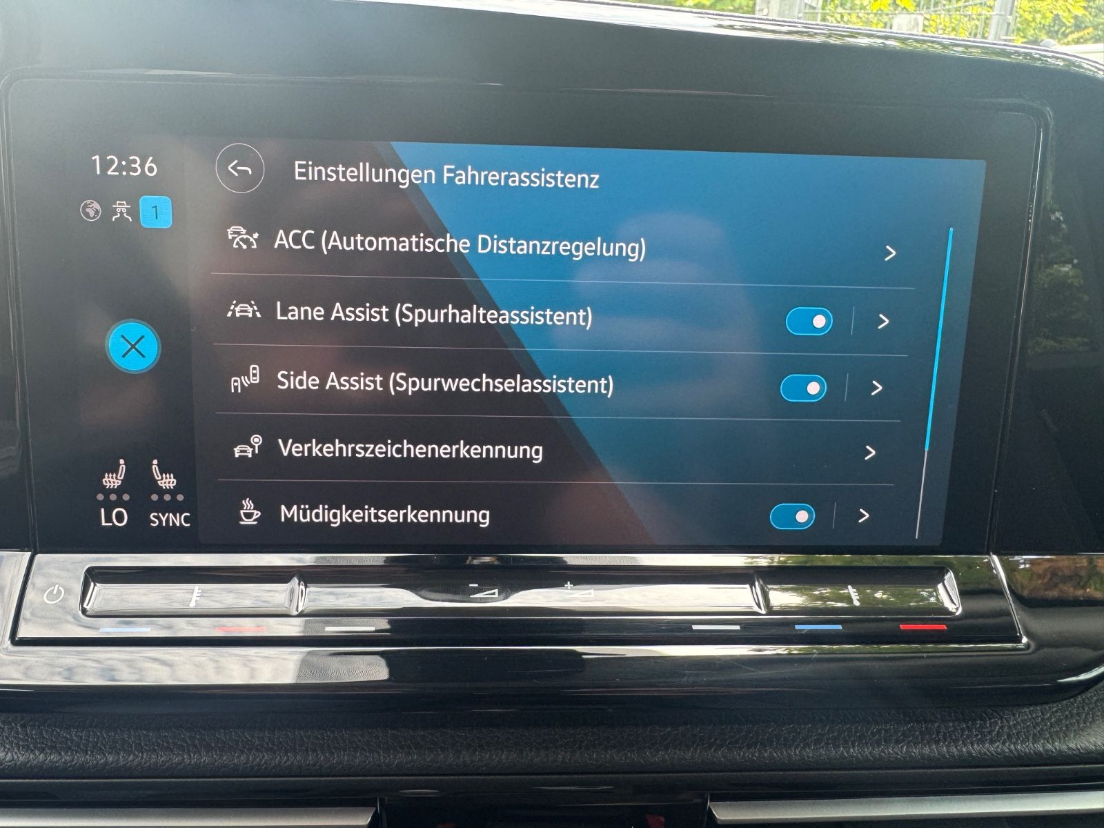 Fahrzeugabbildung Volkswagen Caddy Style NAVI+LED+ACC+LANE+ALCANTARA