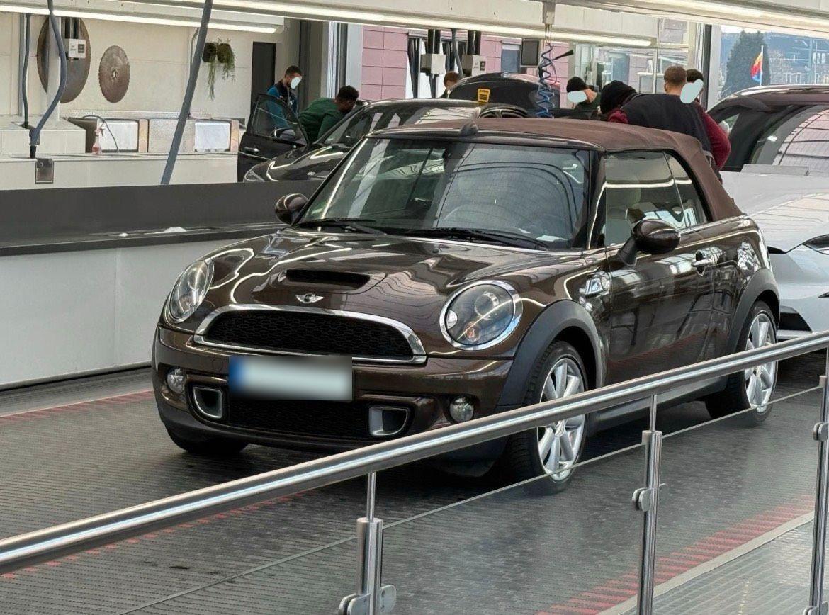 MINI Cooper SD Cabrio