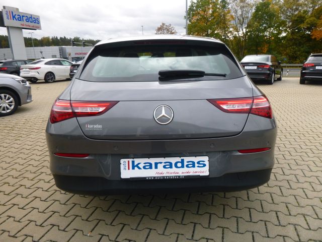 Fahrzeugabbildung Mercedes-Benz CLA 200 d Shooting Brake >AUT/NAVI/SHZ/PDC<