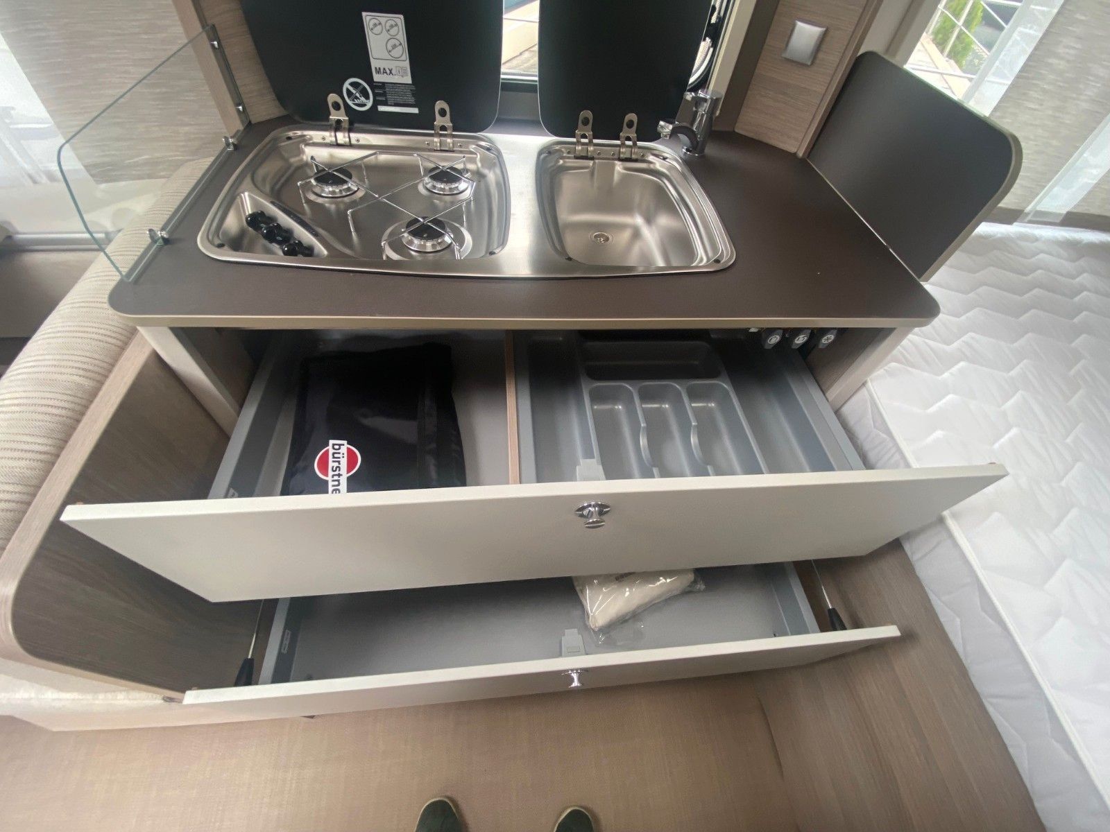 Fahrzeugabbildung Bürstner Premio 395 TS *1.700Kg*Paket 2*TV-Halter*Klappe