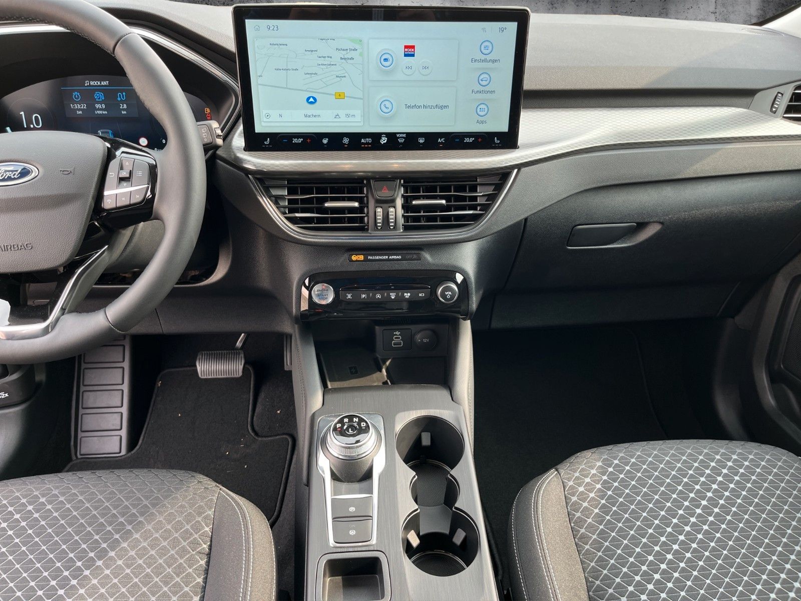 Fahrzeugabbildung Ford Kuga Titanium