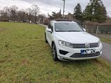 Volkswagen Touareg VW Touareg V6 3.0 TDI 4Motion-R-Line - Volkswagen Touareg: R Line