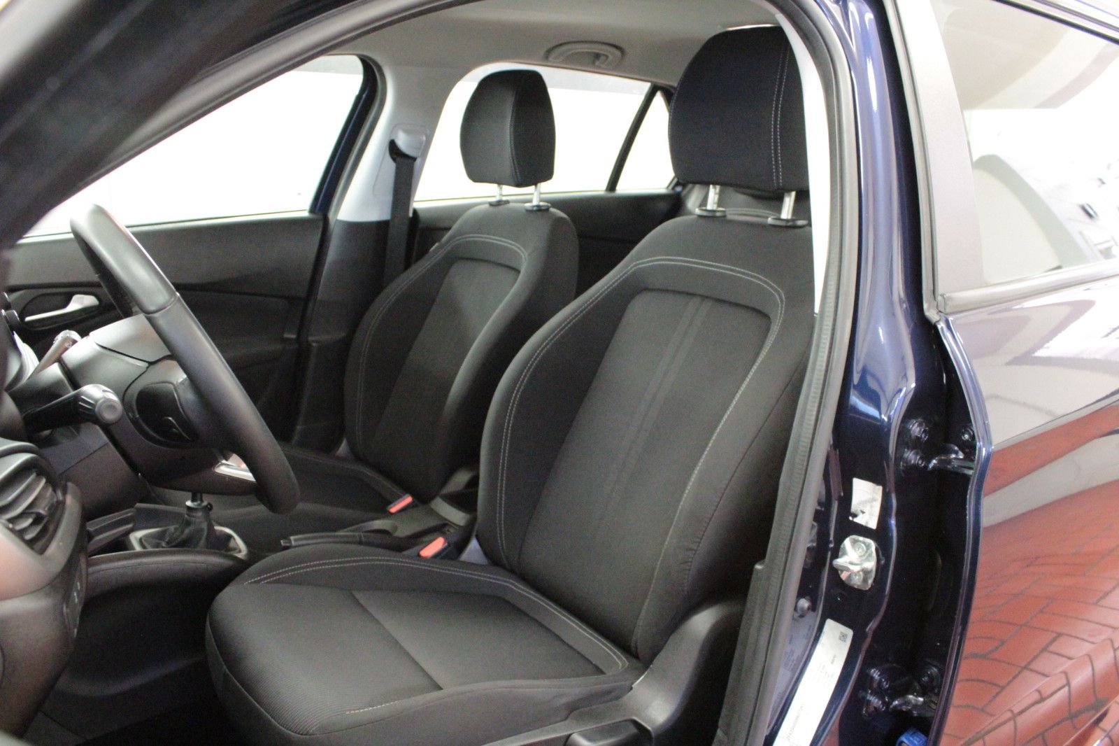 Fahrzeugabbildung Fiat Tipo 1,4 16V Kombi POP *Winterräder*Bluetooth*