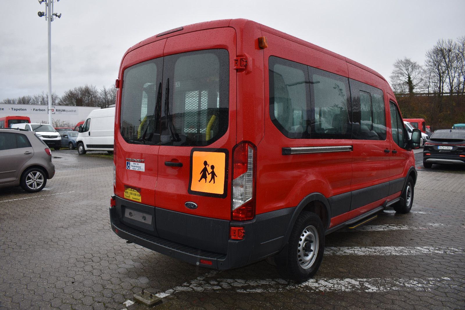 Fahrzeugabbildung Ford Transit Kombi 350 Behindertengerecht *4368 Klima