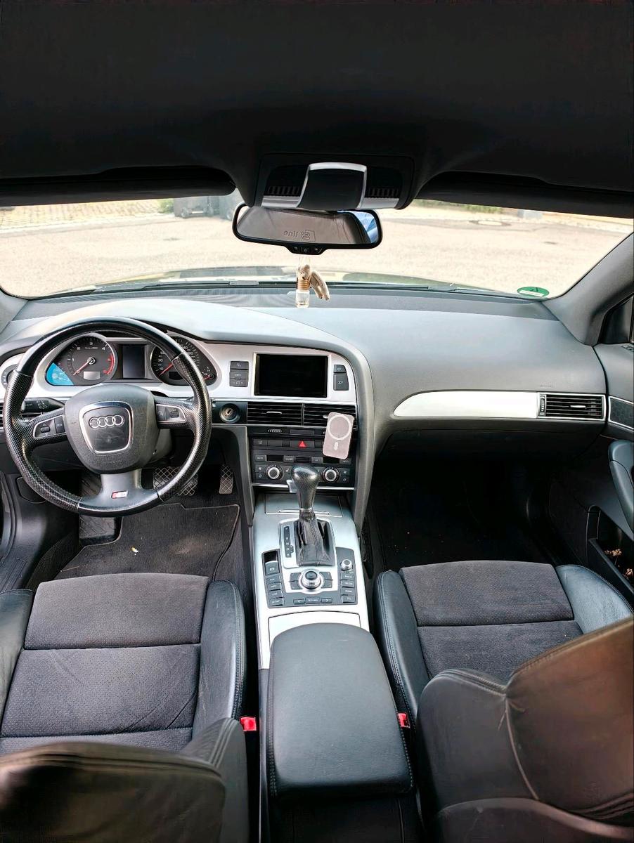 Audi A6 2011 — photo 8