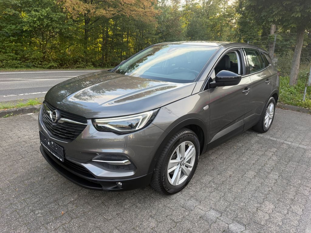 Image of Opel Grandland (X)