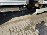 Mercedes-Benz Antos 2543 6x2 Kühlkoffer + Tandem-Anhänger - Offers