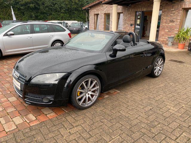 Audi TT Coupe/Roadster 2.0 TFSI Roadster+Leder+Xenon+