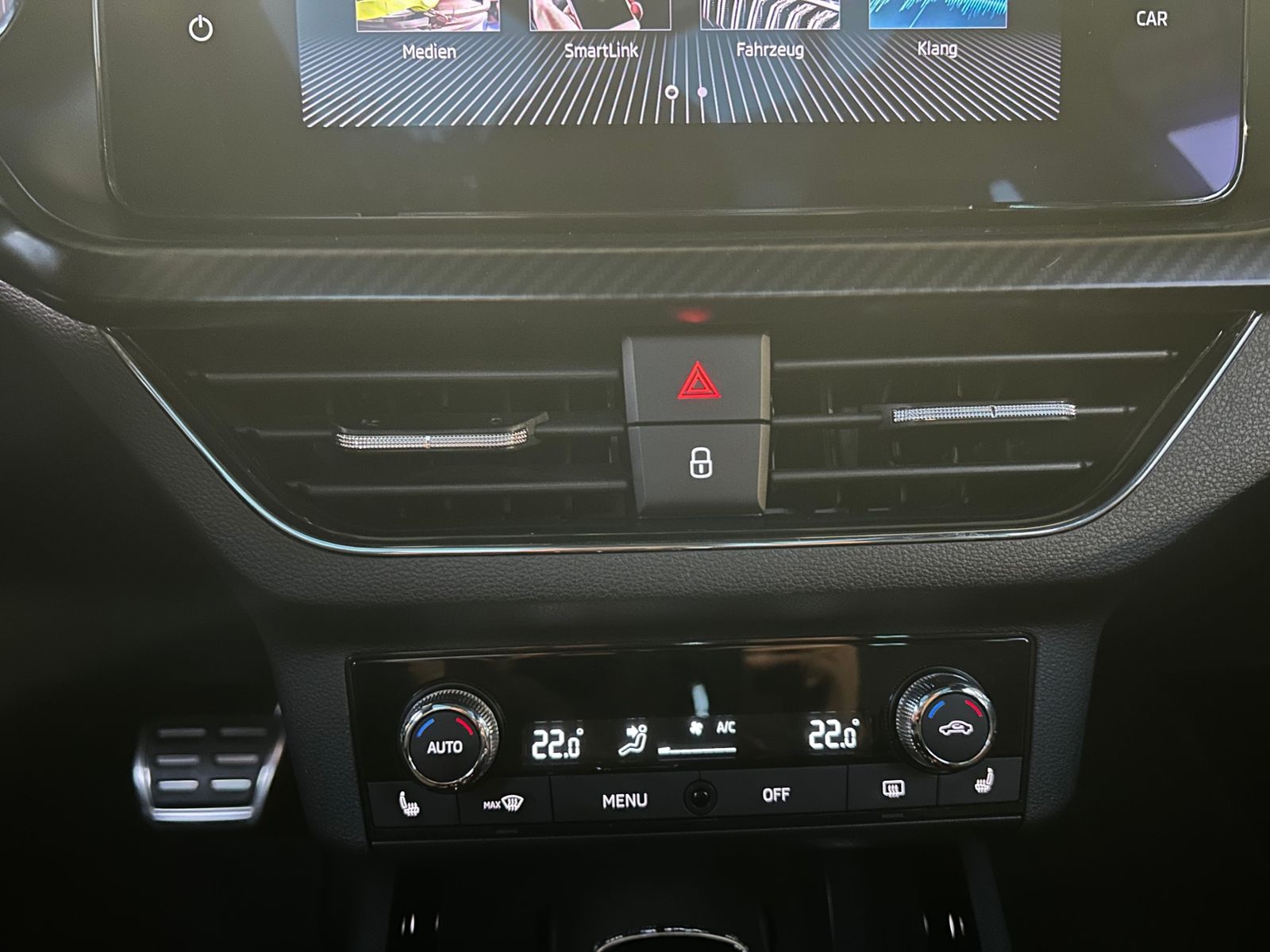 Fahrzeugabbildung SKODA Kamiq Monte Carlo Tiptronic ACC RFK LED