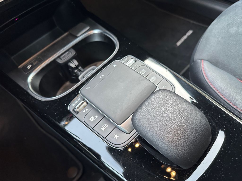 Mercedes-Benz A 250 e 8G-DCT AMG Line NAVI KAMERA 8 Fach berei – Bild 14