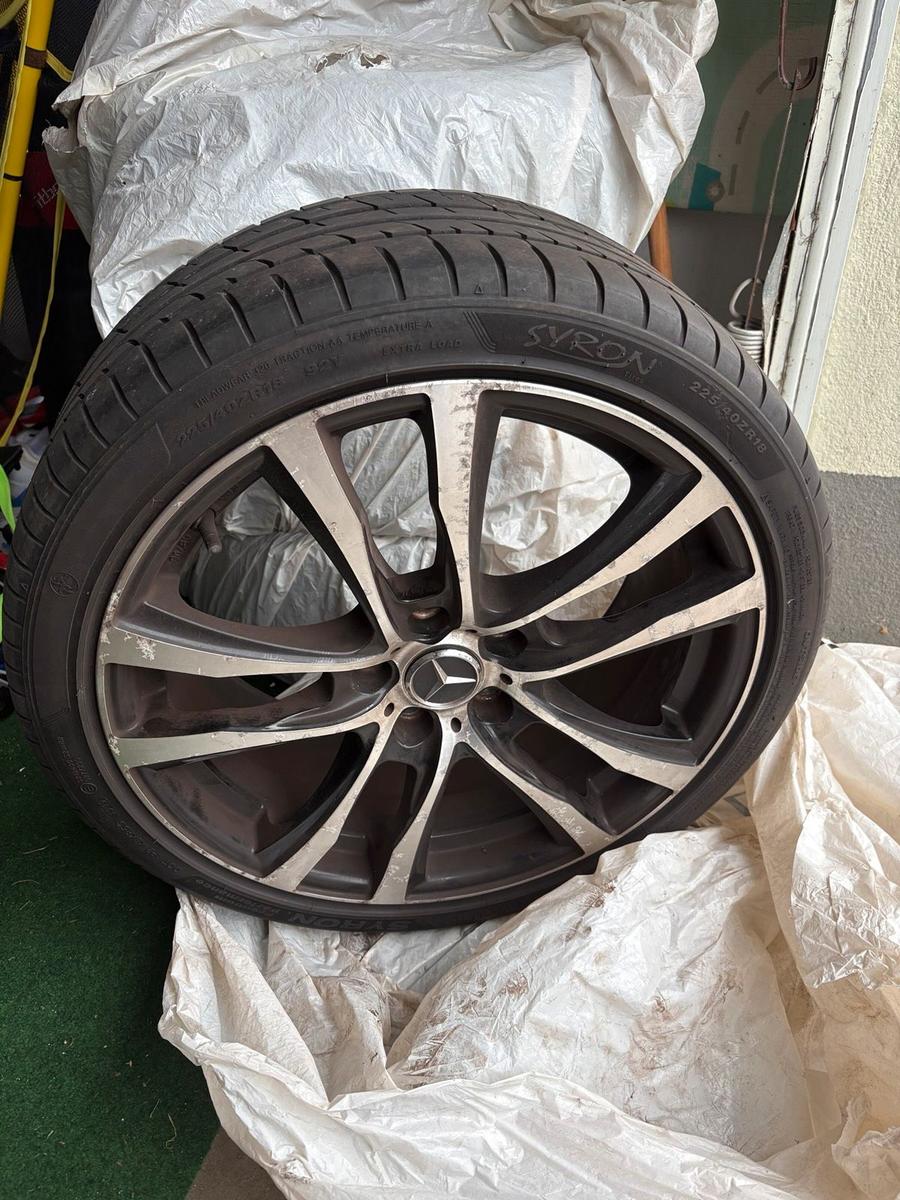 Mercedes-Benz C200 2012 — photo 8