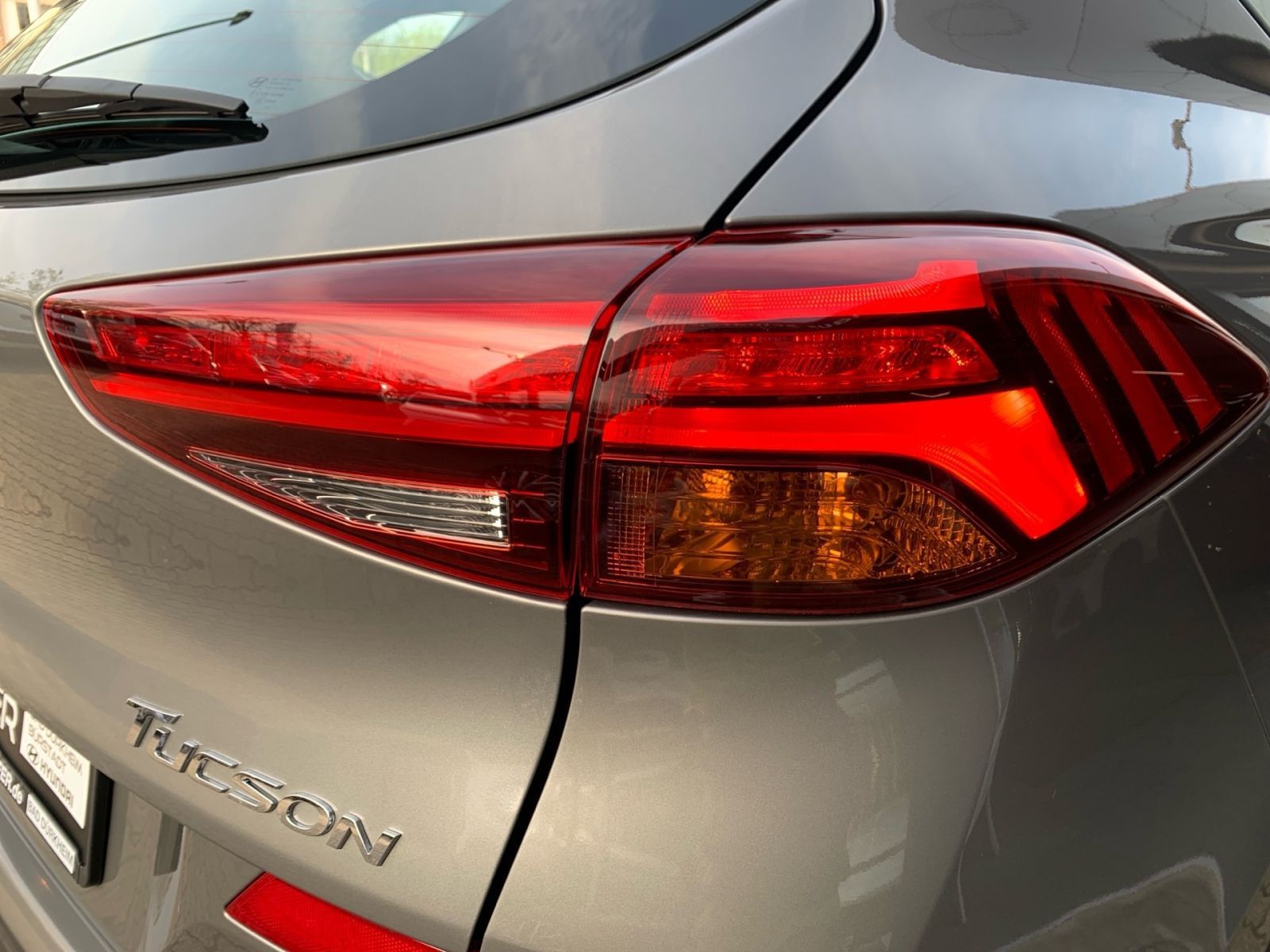 Fahrzeugabbildung Hyundai TUCSON 1.6 Advantage Navi 8x bereift