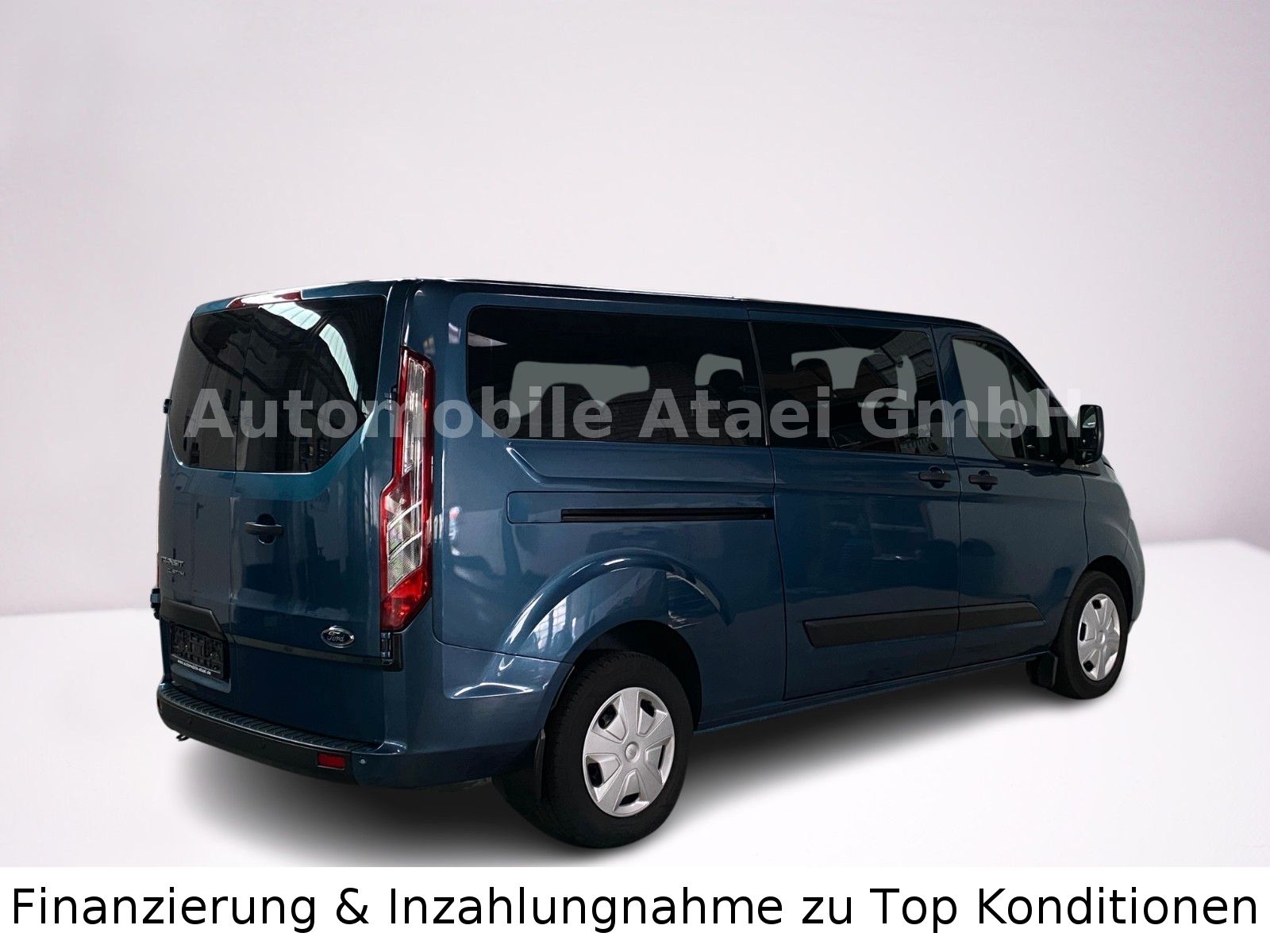 Fahrzeugabbildung Ford Transit Custom 340 L2H1 *9-Sitzer* NAVI (2819)