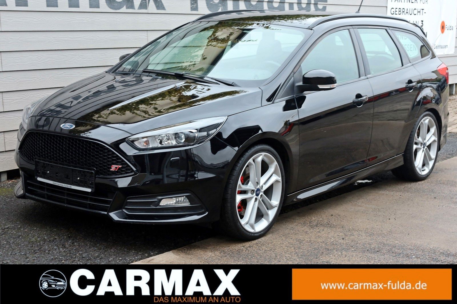 Fahrzeugabbildung Ford Focus Turnier ST Leder,Navi,Xenon,SH,PDC,SR+WR