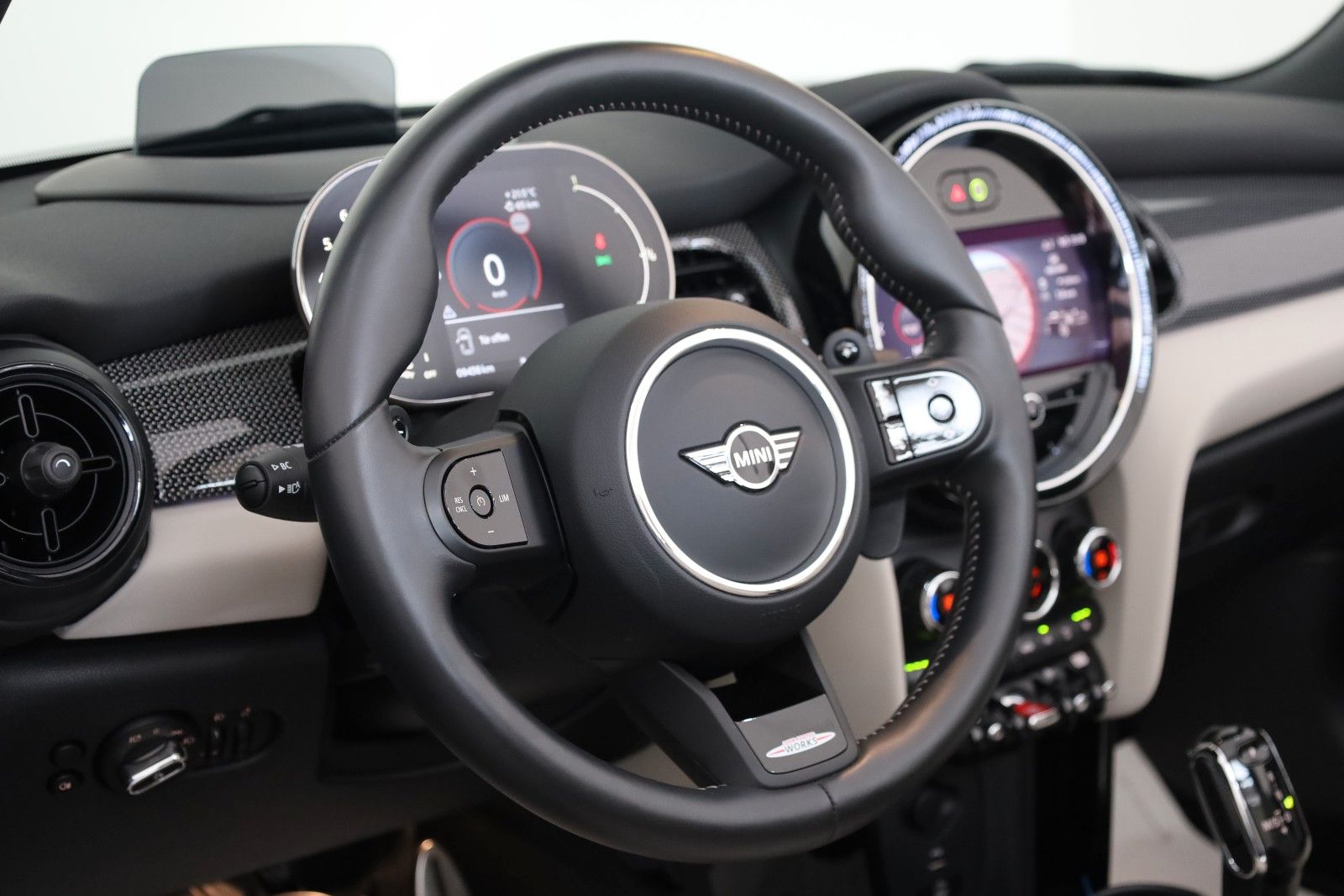 Fahrzeugabbildung MINI Cooper S JCW Trim Leder,Nani,LED,HUD,Apple CarP.