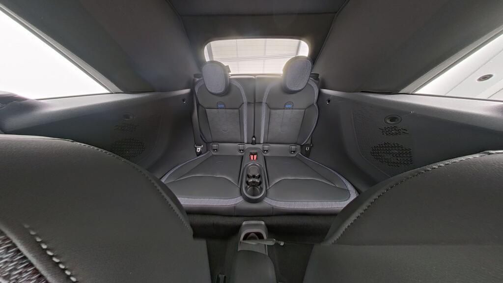 MINI Cooper Cabrio - Bild 13