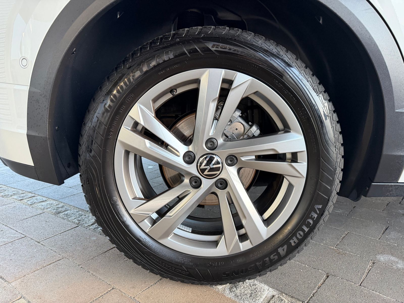 Volkswagen T-Roc - Bild 14