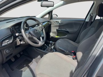 Fotografie des Opel Corsa E Kamera Parkpilot Sitz-/Lenkradheizung