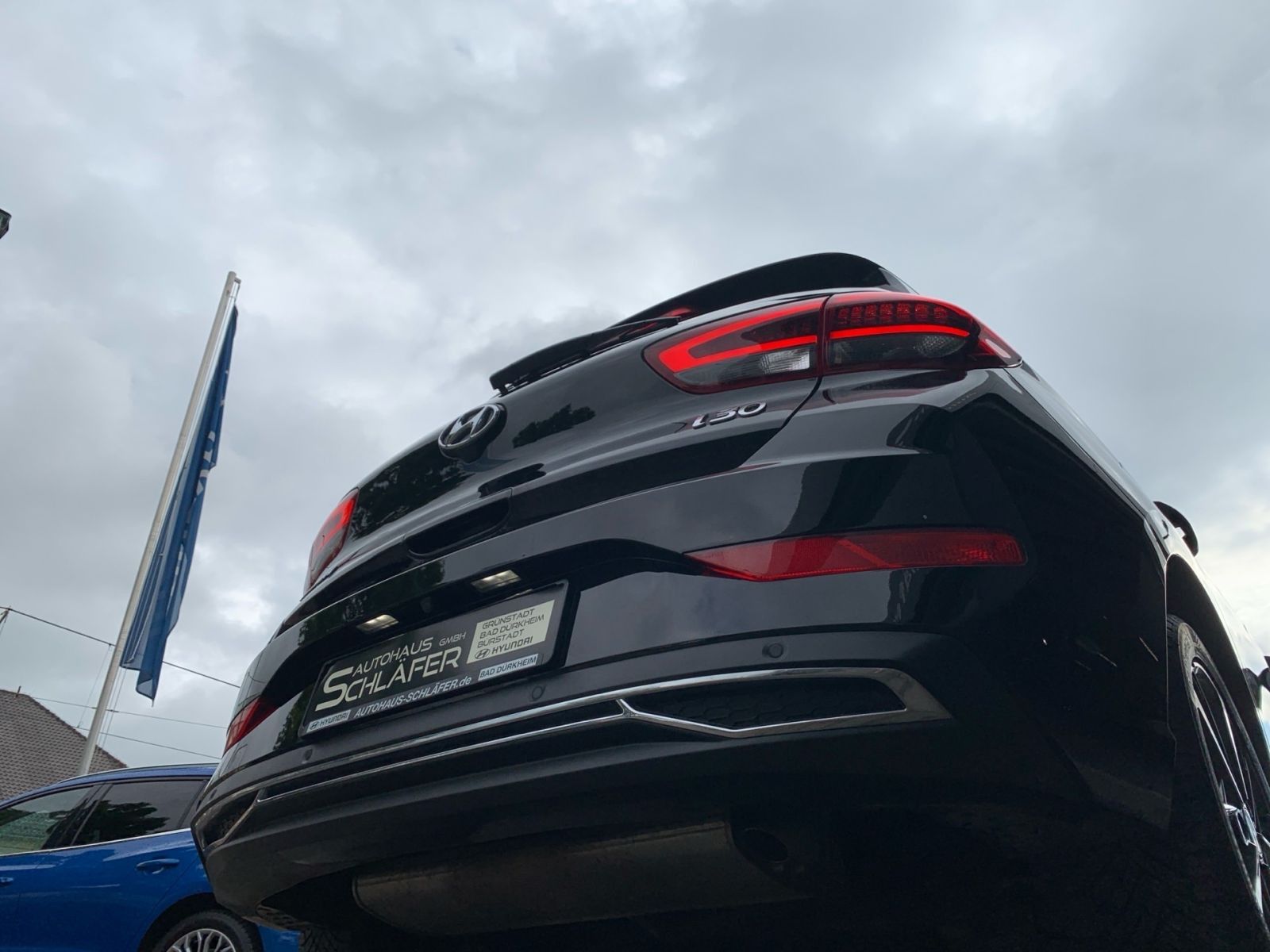 Fahrzeugabbildung Hyundai i30 1.0 T-GDI Edition 30+ LED Navi
