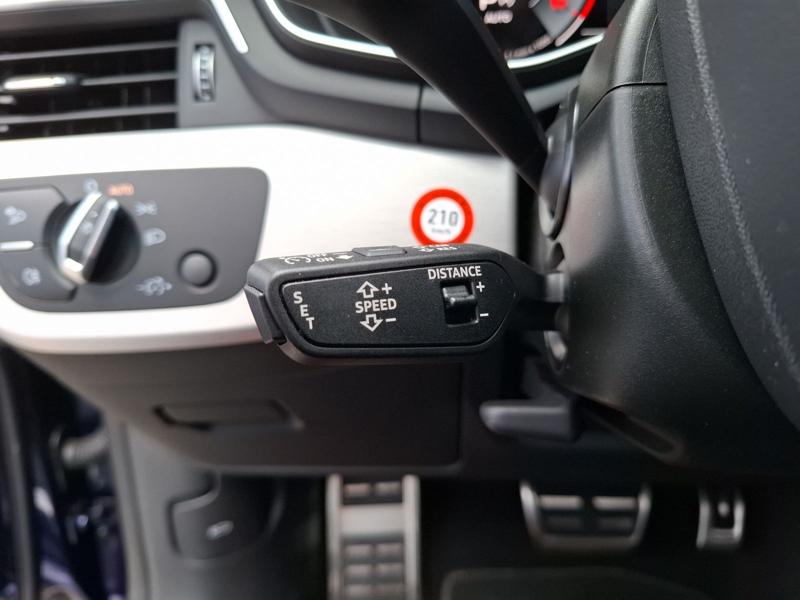 Fahrzeugabbildung Audi A5 Sportback 50 TDI quattro STH Matrix AHK Navi