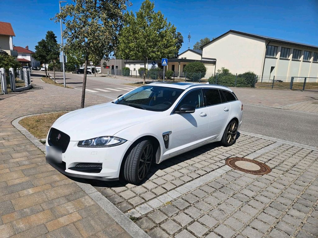 Image of Jaguar XF