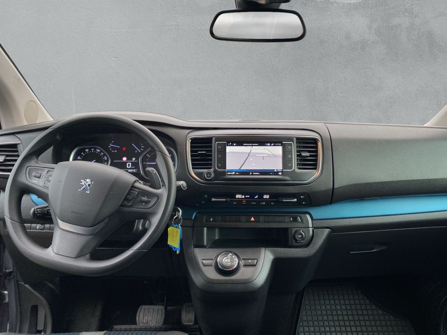 Fahrzeugabbildung Peugeot Traveller Active L2 2.0 BlueHDi 180 *Xenon*AHK