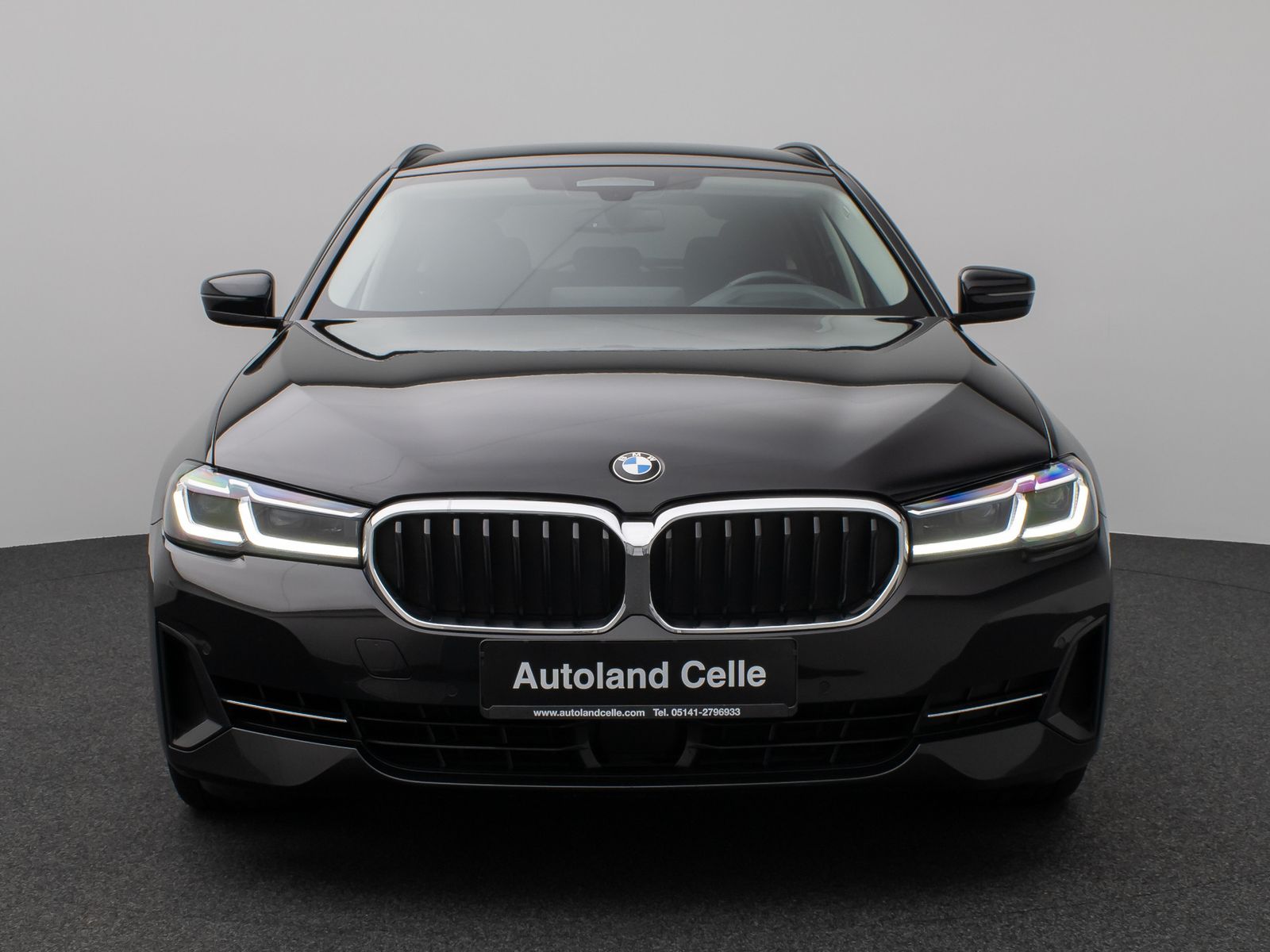 Fahrzeugabbildung BMW 520d xD Kamera Laser HUD DAB HiFi Stop&Go MSport