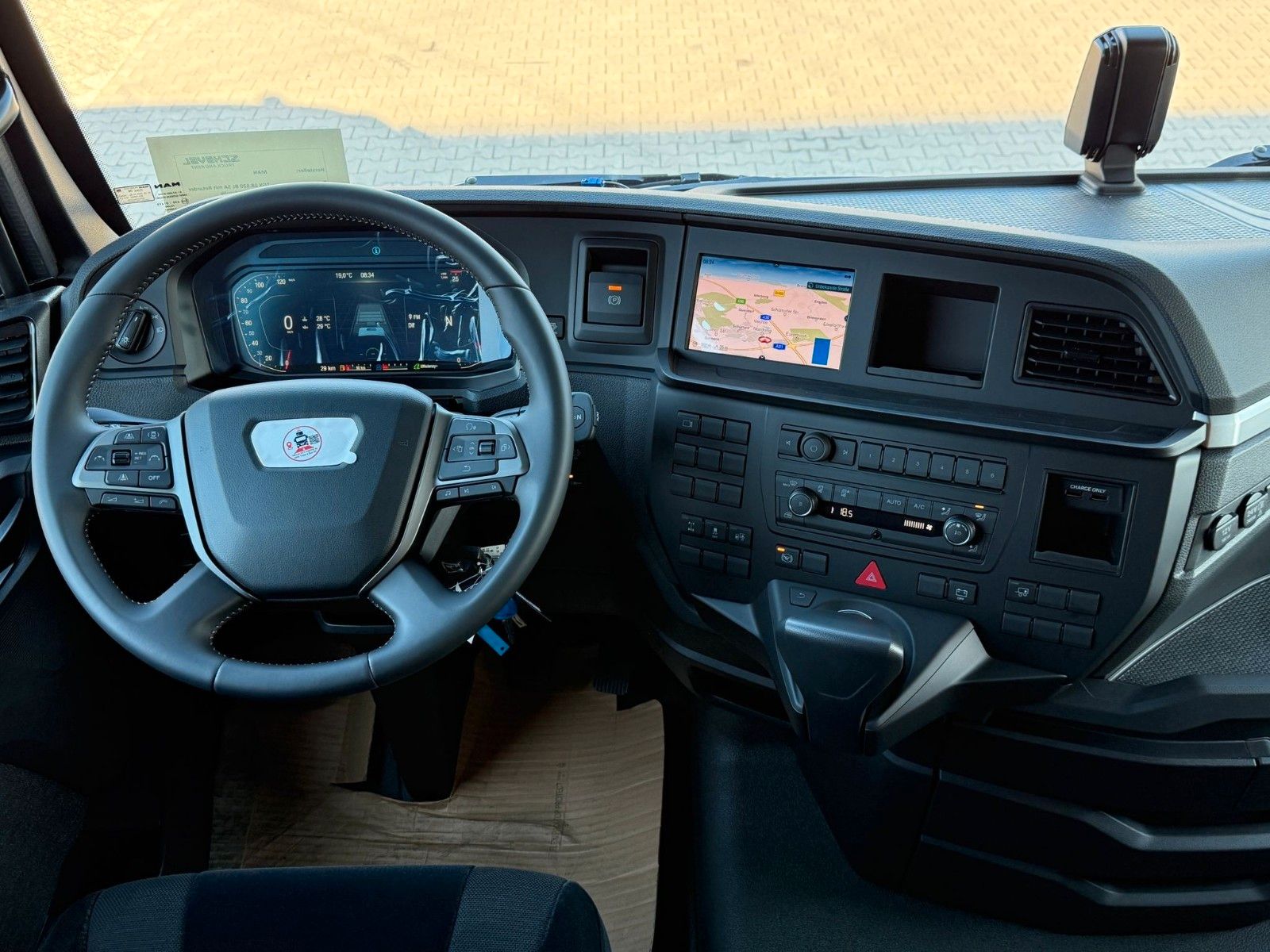 Fahrzeugabbildung MAN TGX 18.520 BL SA D30 Retarder Kipp-Hydr.