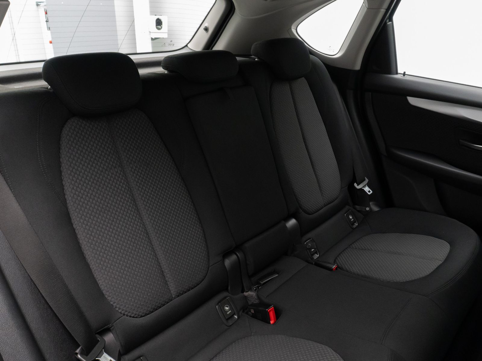 Fahrzeugabbildung BMW 225xe iPerf  Active Tourer ParkAss Navi WLAN PDC