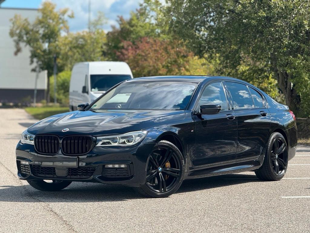 BMW 730