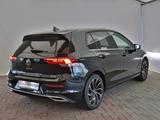Volkswagen Golf VIII Style 1,5 l eTSI DSG+NAVI+RFK+ACC+LED - Volkswagen Golf: R Vi