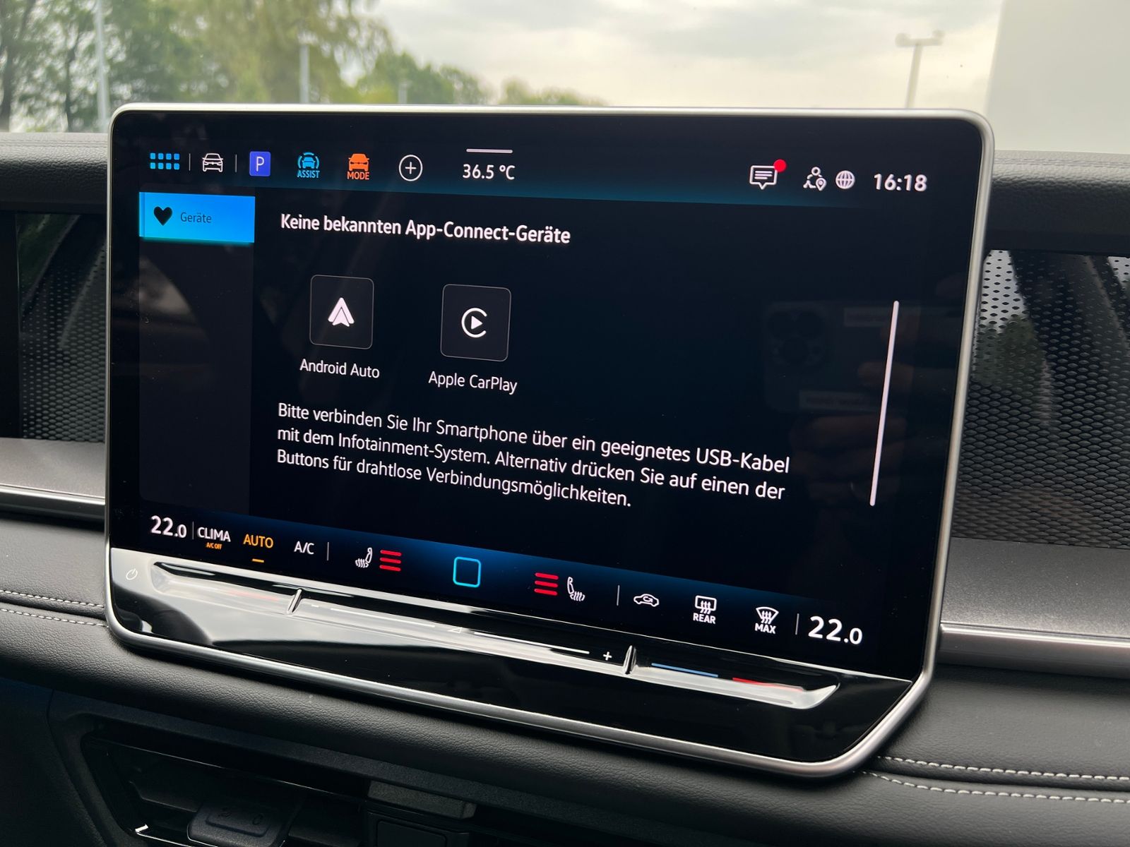 Fahrzeugabbildung Volkswagen Tayron Life 1.5 eTSI DSG *AHK,7-Sitzer,LED,Kamer