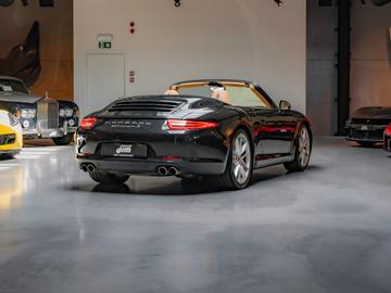 صورة 4 لـ 2012 Porsche 991