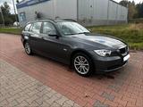 BMW E91 Leder/SHZ/PANO/PDC/NAVI - BMW i3 mit Benzin-Antrieb: Automatik